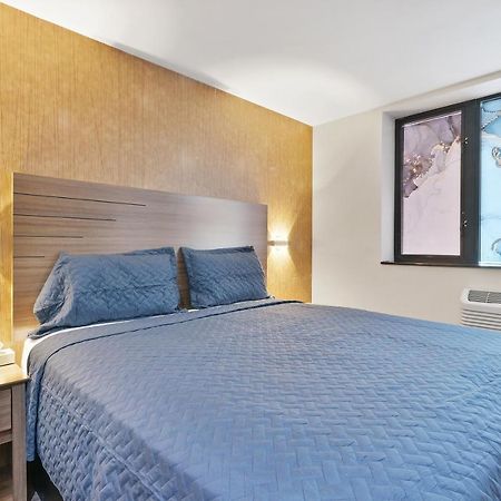 Casa Blanca Hotel Brooklyn نيو يورك المظهر الخارجي الصورة