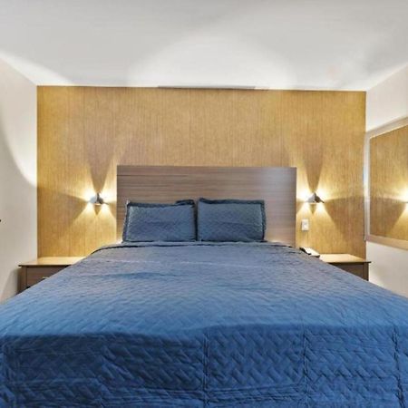 Casa Blanca Hotel Brooklyn نيو يورك المظهر الخارجي الصورة