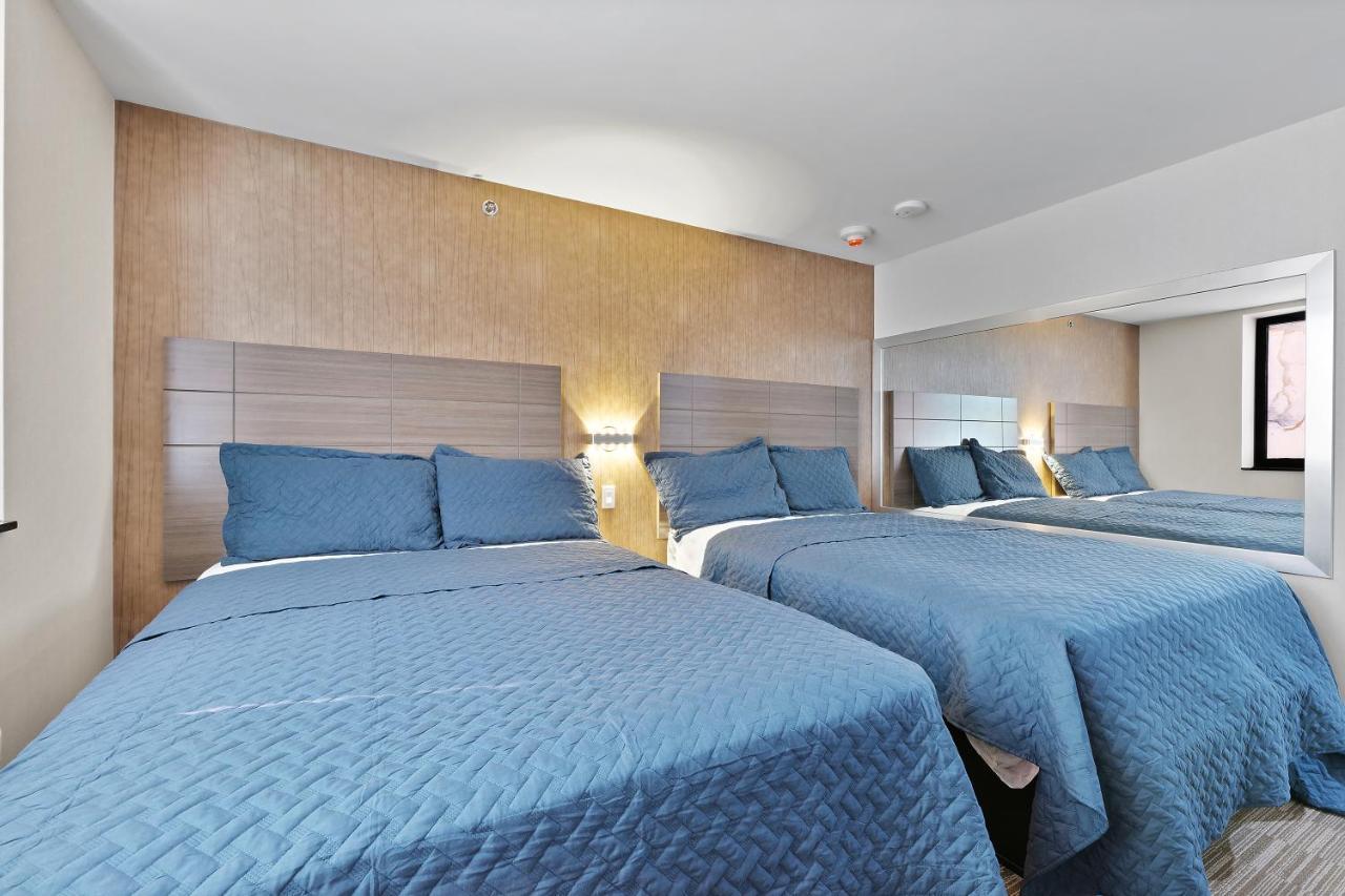 Casa Blanca Hotel Brooklyn نيو يورك المظهر الخارجي الصورة
